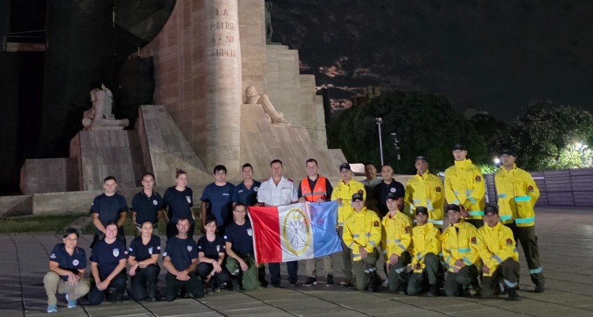Santa Fe envió un equipo de brigadistas para colaborar en el control de incendios forestales en Chubut