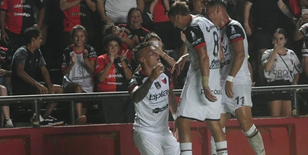 El Colón de Medrán ganó 2-1 contra Deportivo Madryn en un debut soñado