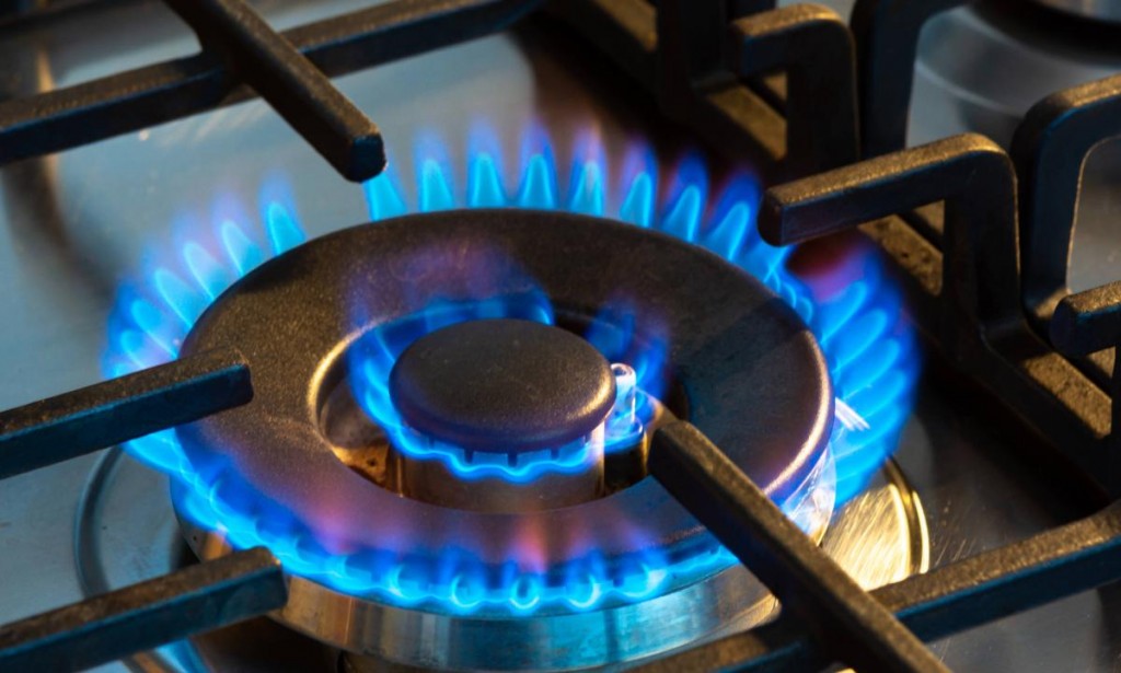 Quita de subsidios: la tarifa del gas aumentará 300% desde abril