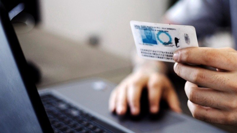 El Renaper actualiz&oacute; los aranceles para gestionar documentos de identidad y pasaportes