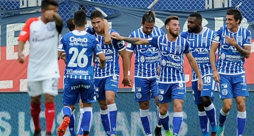Godoy Cruz le dio una paliza a San Lorenzo