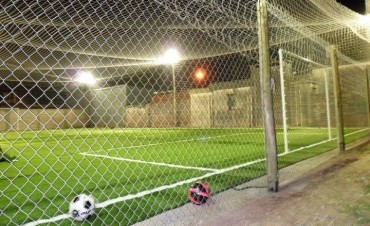 Murió un joven mientras jugaba un partido de fútbol