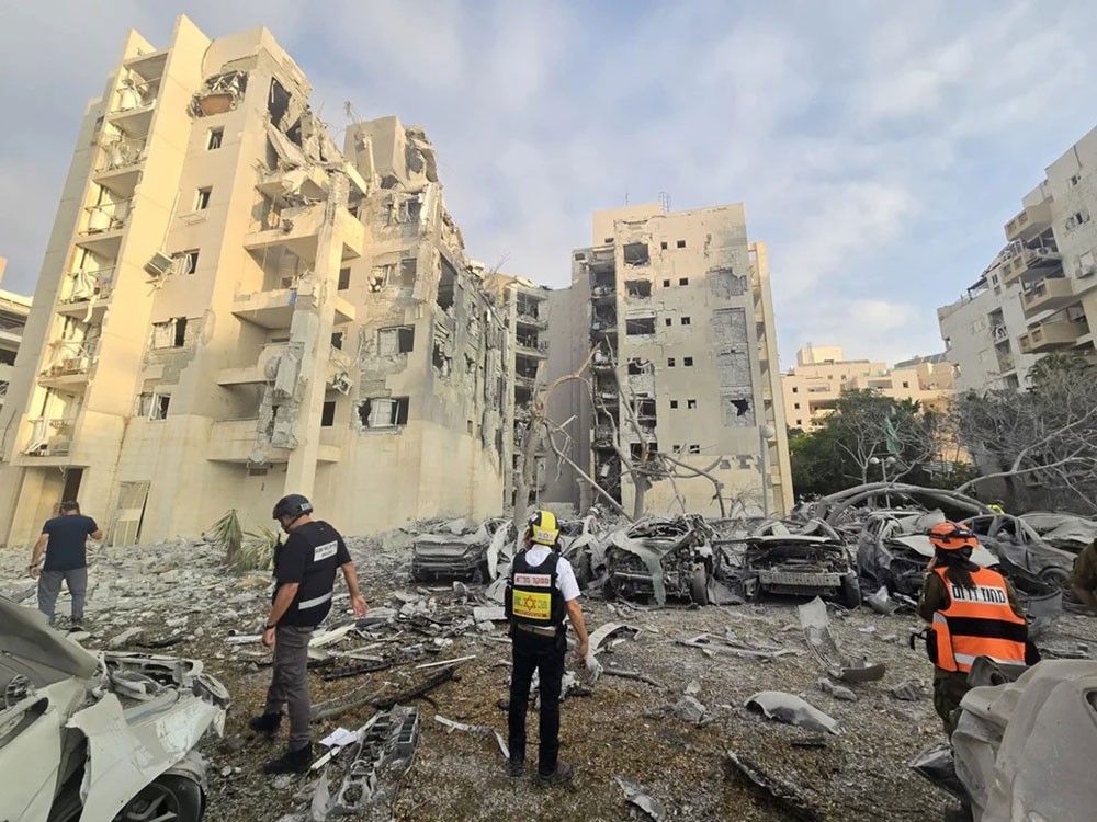 Irán bombardeó el sur israelí tras violar el 