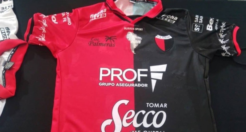 Colón presentó sus nuevas camisetas