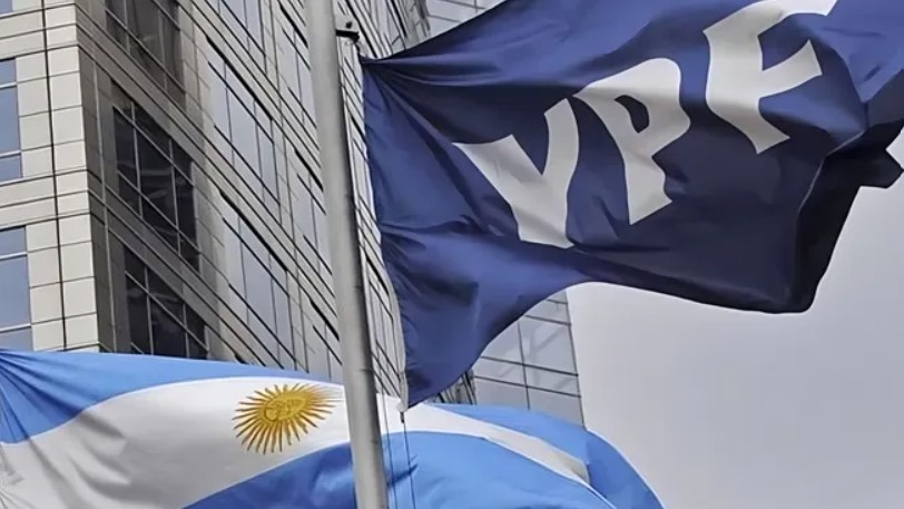 El Gobierno pidió a la Justicia de Estados Unidos suspender el fallo sobre YPF