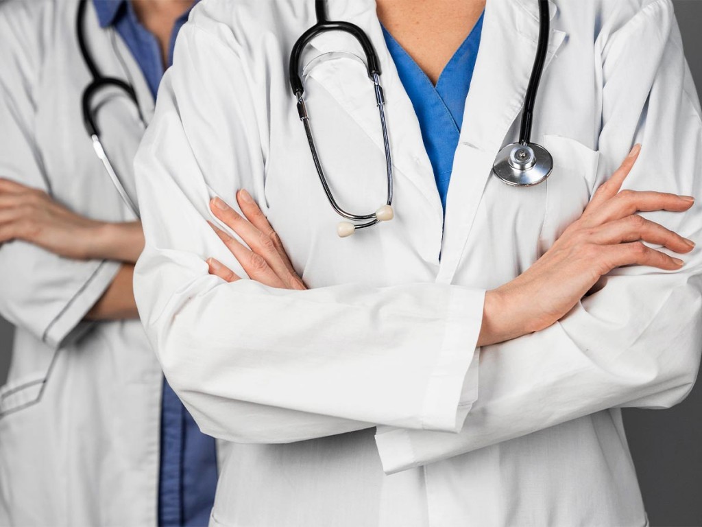 Paritaria en Santa Fe: los médicos piden un salario inicial de $2.100.000
