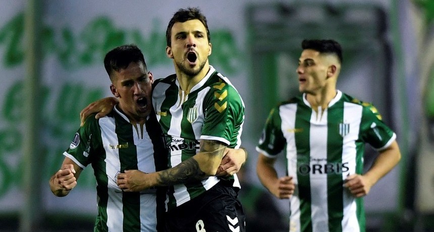 Banfield avanzó a los octavos de final de la Sudamericana