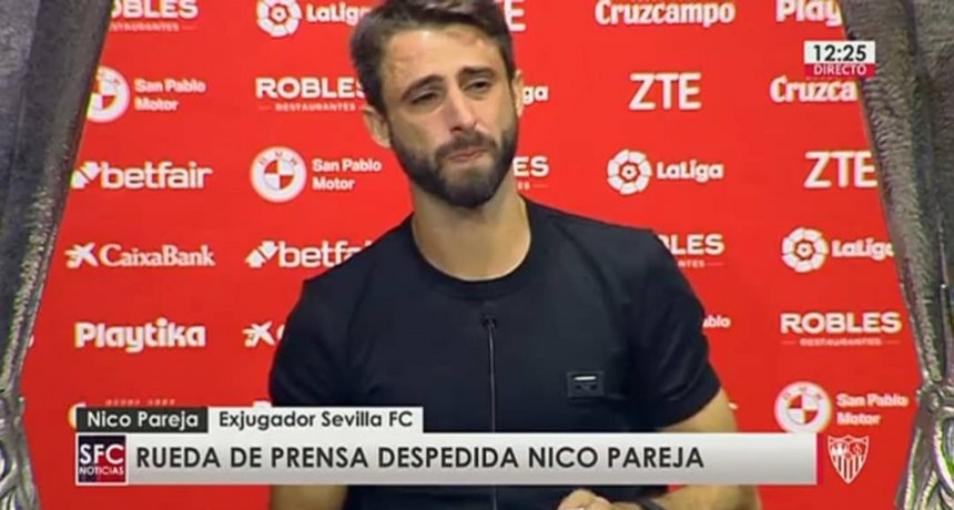 Pareja rescindió su contrato con Sevilla y se despidió entre lágrimas