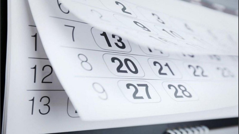Feriados trasladables: cómo se reubicarán los que caigan en sábado o domingo de ahora en más