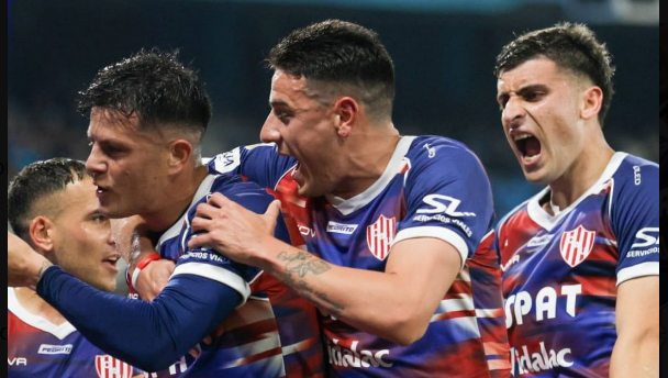 El Tate superó 3 a 2 a la Academia. Estigarribia, Tarragona y Solari, los goles del equipo santafesino.