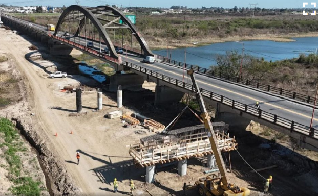 Se construyen los primeros cabezales del nuevo Puente Carretero