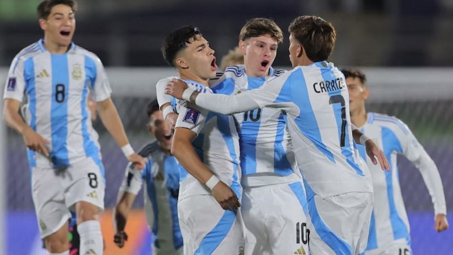 La Selección argentina goleó 4-1 a Australia y se clasificó a los octavos de final del Mundial Sub-20