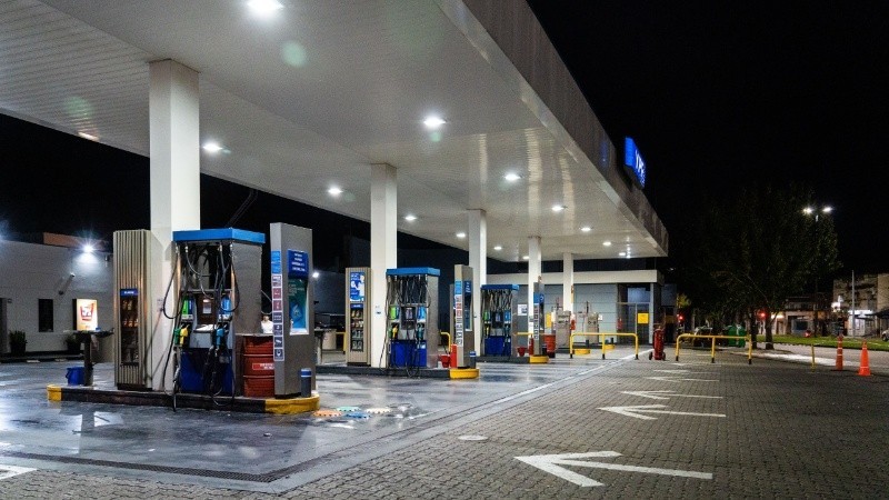 Los combustibles aumentaron más que la inflación en Santa Fe y caen las ventas