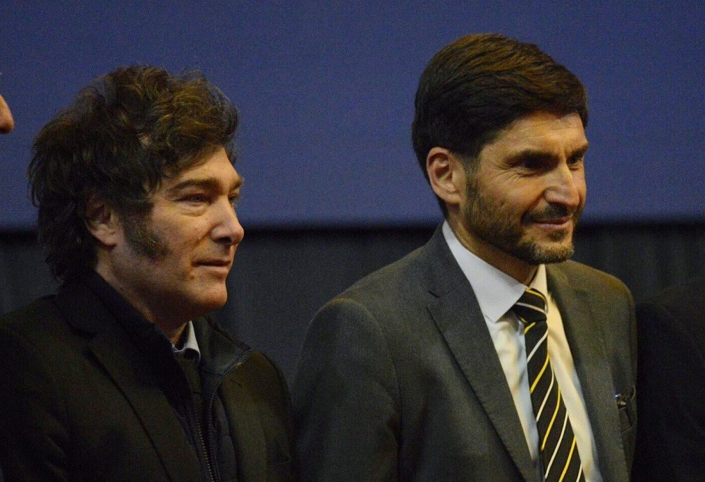 Guiño de Pullaro a las reformas de Milei: