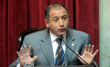 Desplazaron a Luis Juez de la embajada de Ecuador