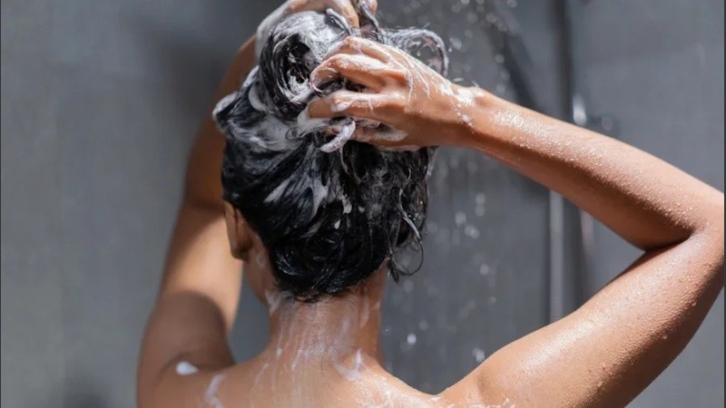 La Anmat prohibió la venta de shampoos y alisados, y todos los productos de tres empresas