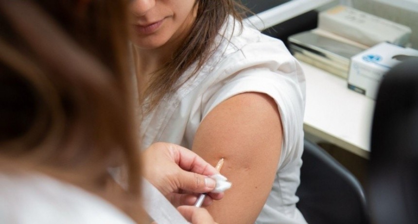 En Santa Fe se colocaron más de 145.000 dosis contra el dengue