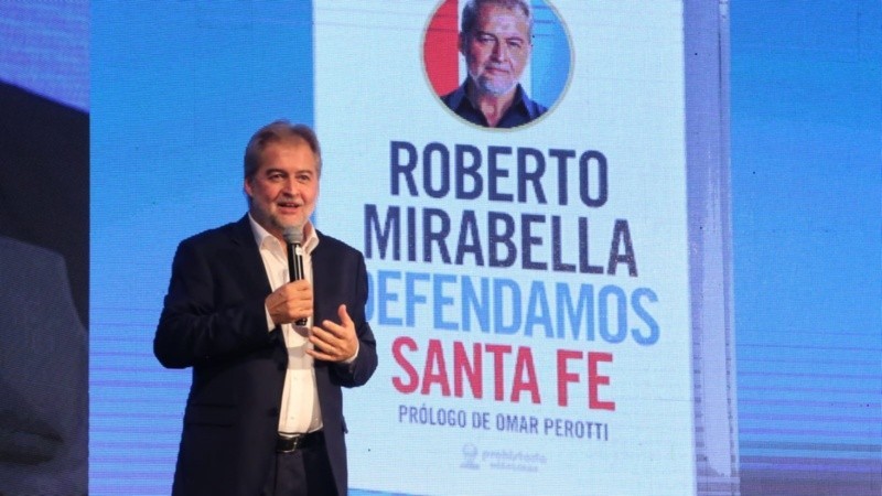 Roberto Mirabella renunció al bloque de Unión por la Patria y le pidió al peronismo que haga una gran autocrítica