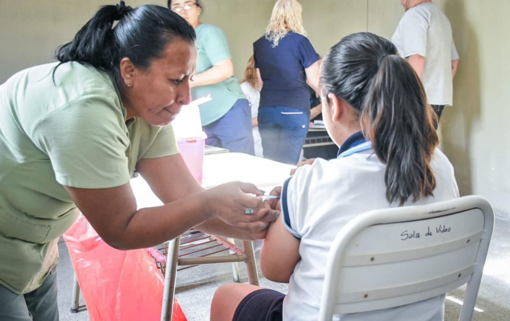 Santa Fe reinstala la vacunación escolar: el plan se lanza el 4 de diciembre