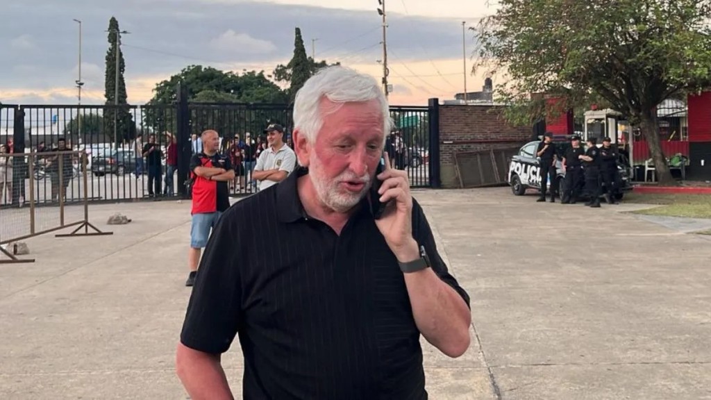 José Alonso asumió oficialmente la presidencia del Colón