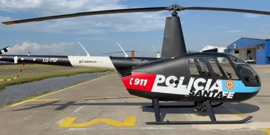 Seguridad: entregan un helicóptero nuevo y 90 camionetas 0 km para reforzar el patrullaje