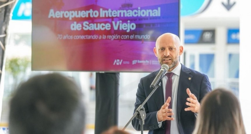 El aeropuerto de Sauce Viejo logró la habilitación aduanera para agilizar exportaciones