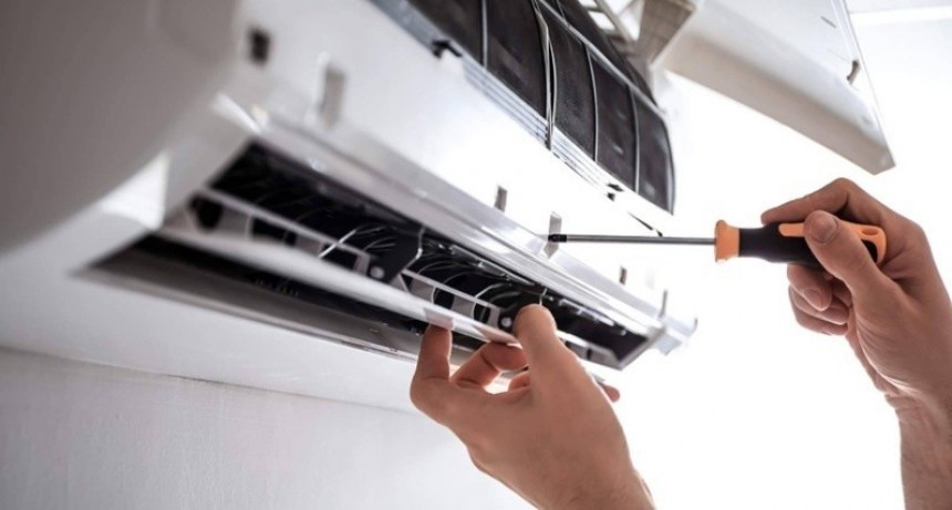 Refrigerantes, limpieza de filtros y de unidades exteriores: cómo asegurar un correcto mantenimiento del aire acondicionado