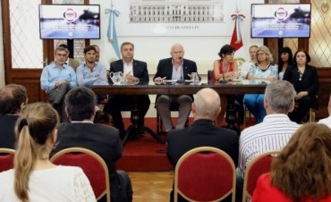 Lifschitz present&oacute; un programa para el abordaje de adicciones