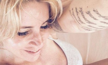 Florencia Pe&ntilde;a se sac&oacute; una selfie en topless e incendi&oacute; las redes