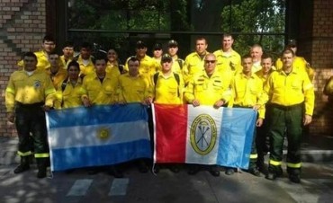 Rescatistas de Santa Fe viajaron para ayudar a sofocar los incendios forestales en Chile