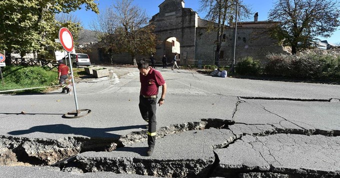 Un muerto tras cuatro terremotos que afectaron Italia