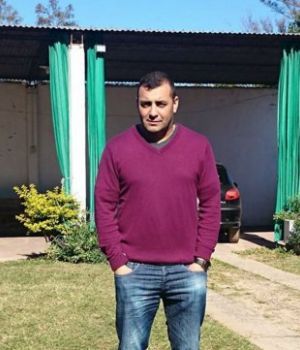 Desesperada b&uacute;squeda de joven que no sabe nadar y cay&oacute; al Paran&aacute;