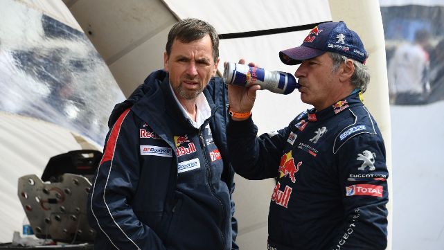 Sanci&oacute;n de diez minutos para Sainz en el Dakar 