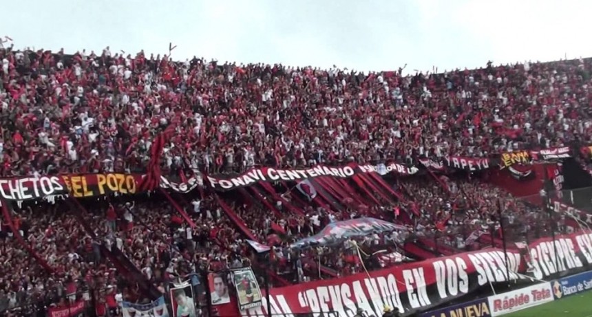 Hinchas de Col&oacute;n no podr&aacute;n ir a los estadios por un a&ntilde;o