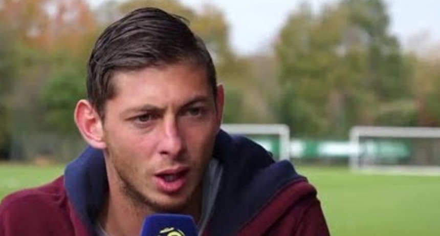 Revelan los chats de Emiliano Sala con el hijo de quien contrat&oacute; el avi&oacute;n