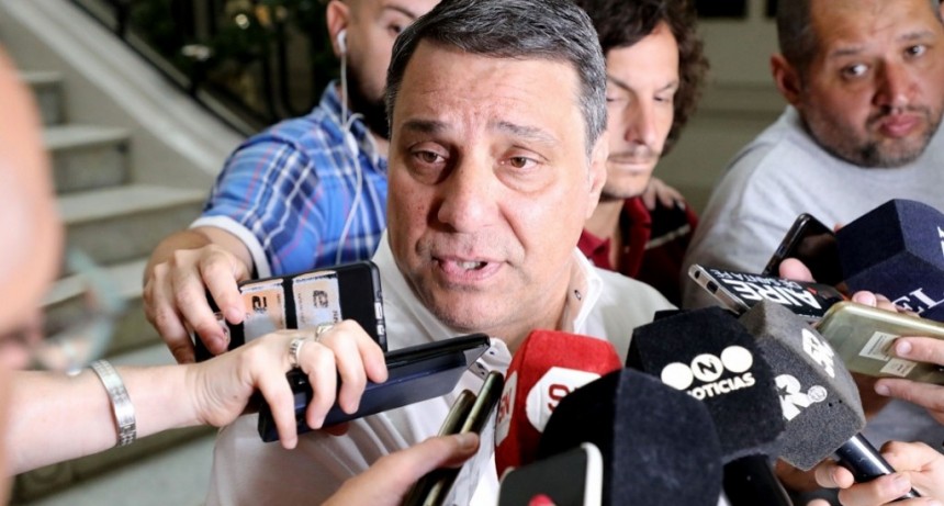 Ricciardino: &ldquo;Este es el cronograma posible sin tomar deuda&rdquo;