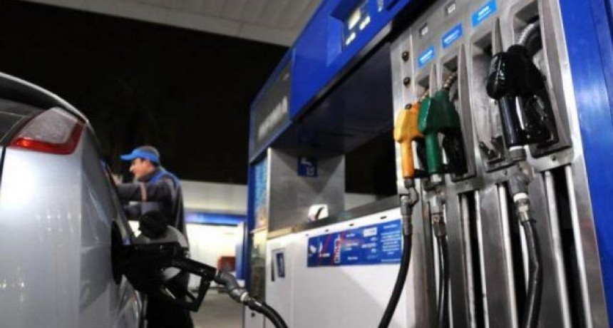 YPF aument&oacute; un 2,9 por ciento sus combustibles y ya rigen las nuevas tarifas