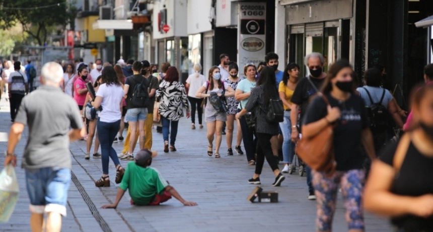 Santa Fe est&aacute; en el pico de los contagios y en las pr&oacute;ximas semanas llegar&iacute;a a una meseta