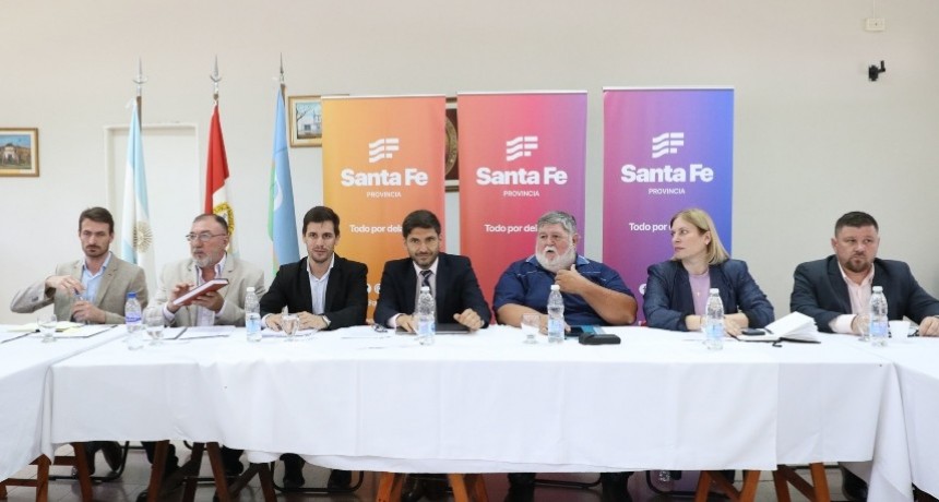 Pullaro encabez&oacute; la primera reuni&oacute;n de gabinete del a&ntilde;o en el interior provincial
