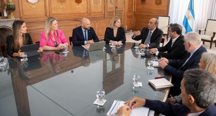 Francos recibi&oacute; a funcionarios provinciales para dialogar sobre biocombustibles