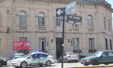 Fiscal intercedi&oacute; en una pelea de "trapitos" y termin&oacute; amenazado