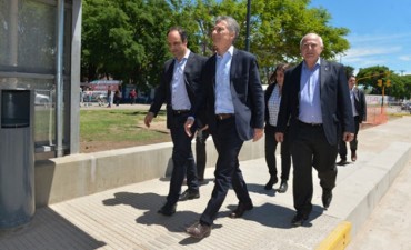 Macri estar&aacute; este jueves en la ciudad para entregar viviendas