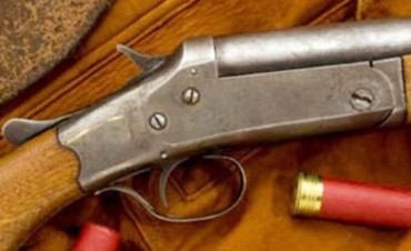 Ni&ntilde;os de 6, 7 y 10 a&ntilde;os manipulaban un arma, se dispar&oacute; y una muri&oacute;