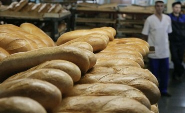 Se prev&eacute; aumento del pan del 15%