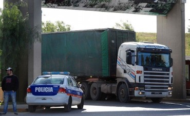 Misterio por un cad&aacute;ver encontrado en la Ceamse