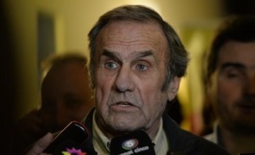 Reutemann renunci&oacute; a la vicepresidencia del Senado nacional