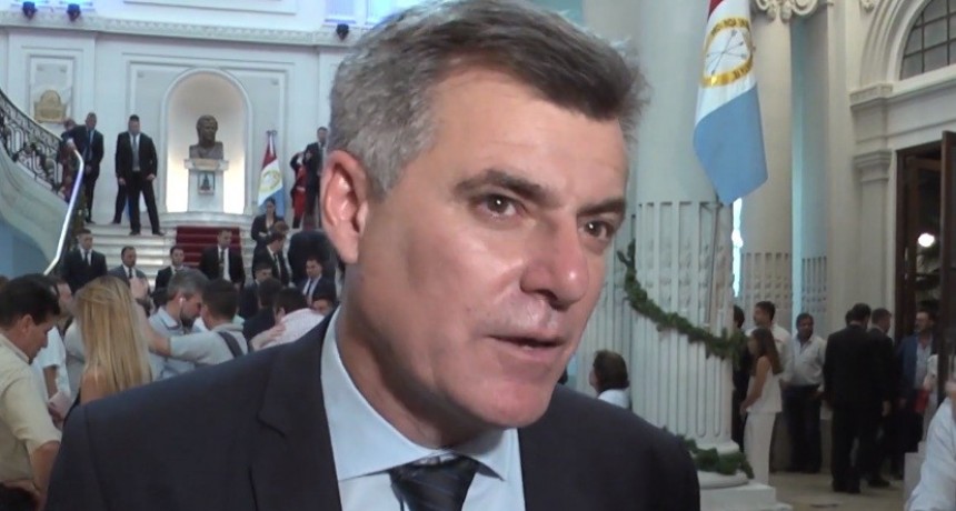 Freyre: "Nos interesa que a los santafesinos les vaya bien y para eso le tiene que ir bien a cada municipio y comuna del territorio"