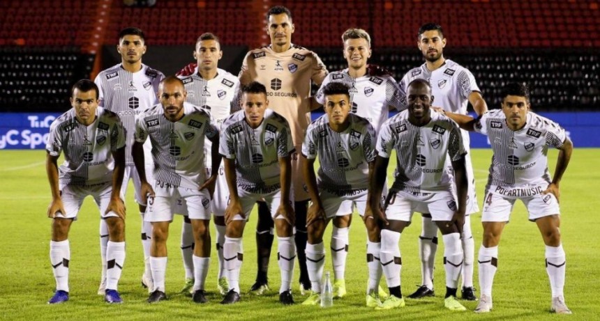 Platense gan&oacute; por penales y ascendi&oacute; a Primera Divisi&oacute;n