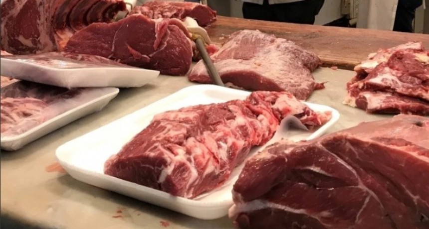 El acuerdo de carnes empez&oacute; a regir y trabajan para extenderlo a frutas y verduras