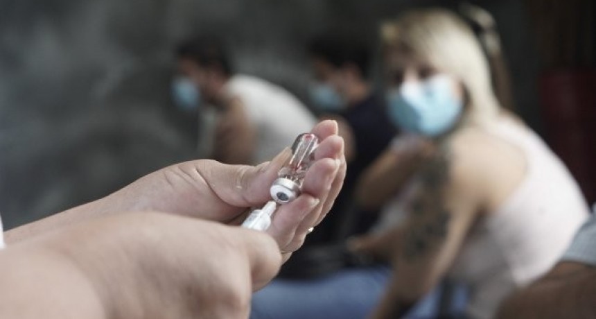 A&uacute;n falta vacunar a 40 mil agentes para cubrir el &aacute;rea Salud provincial